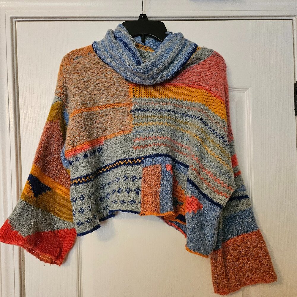 Sincerely Jules Sharlene Wool Blend Bell Sleeve Cropped Sweater size Small